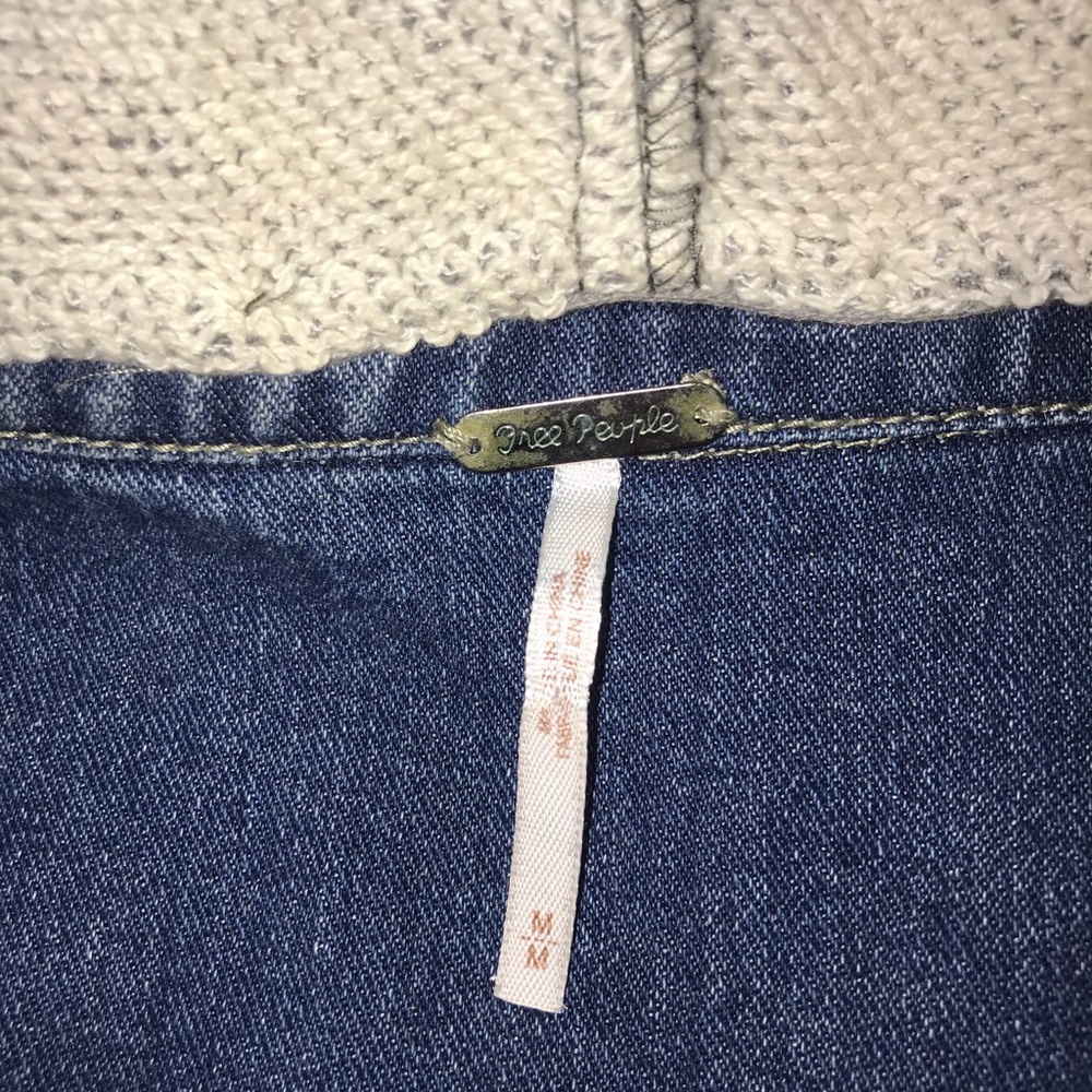 Free People jean jacket. - Picture 4 of 4